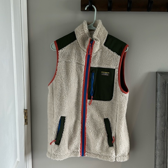 L.L.Bean Sherpa Vest - Picture 1 of 4